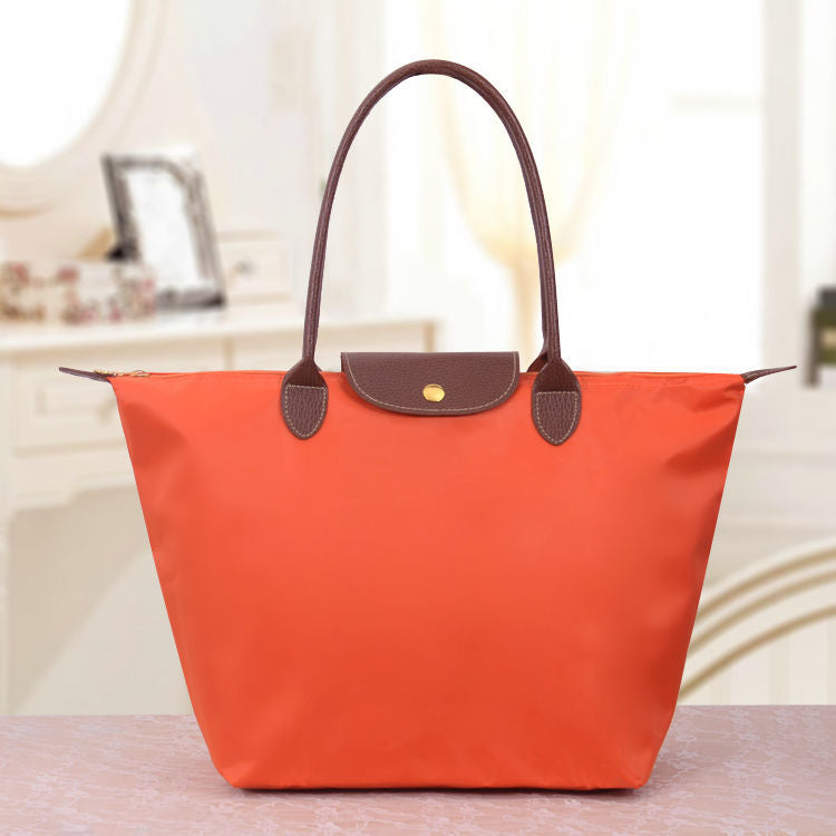 Luxe Oxford Shoulder Bag – Timeless Elegance & Everyday Functionality