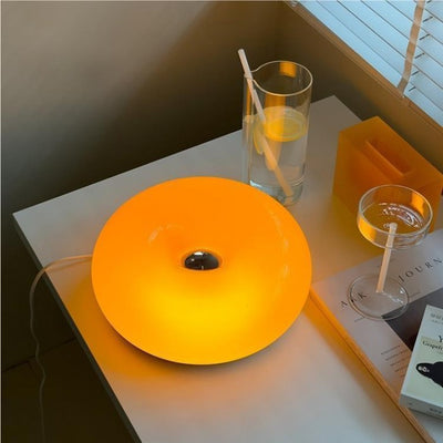 Bauhaus Donut Lamp – A Versatile Fusion of Art & Illumination