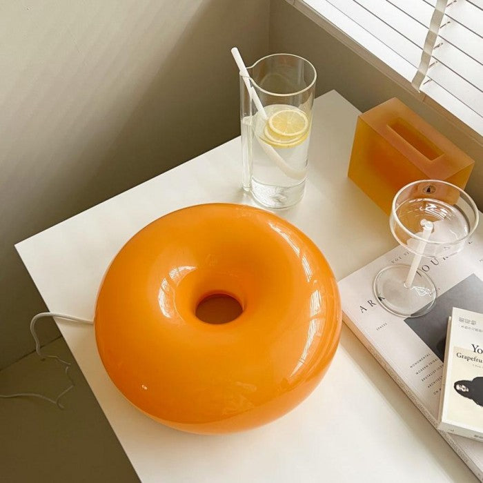 Bauhaus Donut Lamp – A Versatile Fusion of Art & Illumination