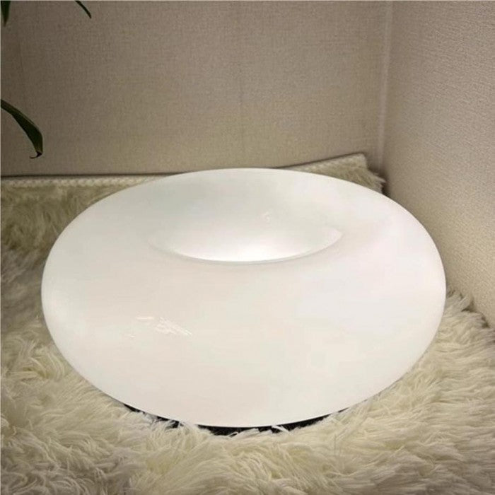 Bauhaus Donut Lamp – A Versatile Fusion of Art & Illumination