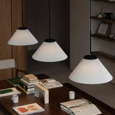 Nordic Pleated Cream Pendant Light – Soft Elegance for Modern Interiors